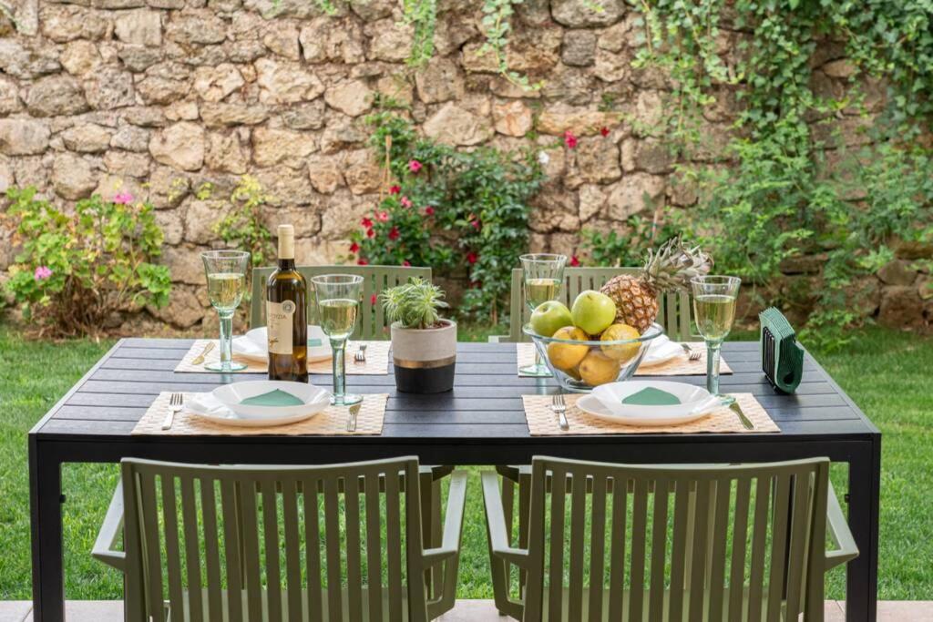 Central & Elegant Suite With Private Garden Argostoli (Kefalonia) Exterior foto
