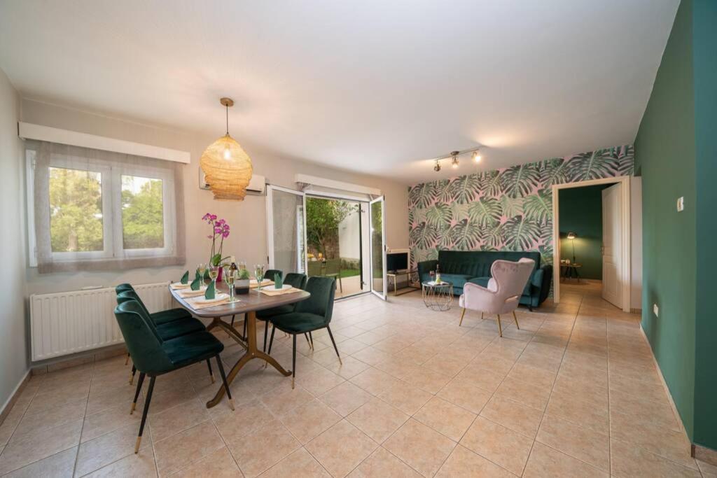 Central & Elegant Suite With Private Garden Argostoli (Kefalonia) Exterior foto